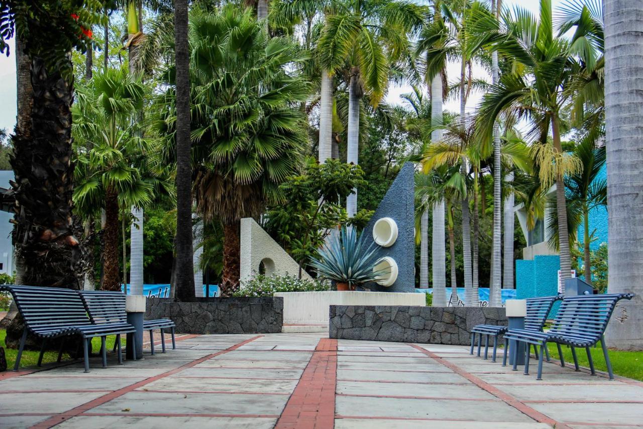 Hotel Y Parque Acuatico La Caldera Abasolo Exterior foto